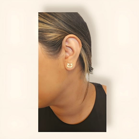 Cat & Fish Bone Earrings - Picture 2 of 4